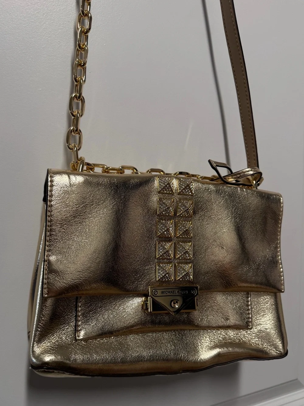 NWT Michael Kors Cece Medium Pale Gold Studded Chain Shoulder Crossbody Bag
